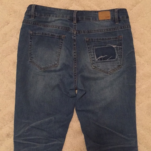 Jeans - Picture 4 of 5